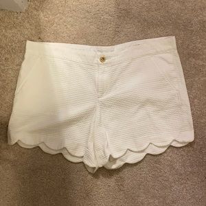 Lilly Pulitzer white shorts